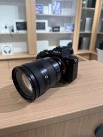 Sony Alpha 7 III + Sony 24-105MM FE 4 G OSS