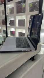 16INCH M1-MAX 64/1TERA