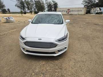 Je vend ma Ford fusion 2017 automatique essence