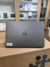 Dell Precision 5570 - I9 12e Génération | 16GB RAM | 512GB