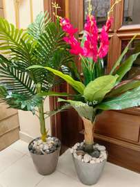 Fleur de coin avec cache pot et déco
