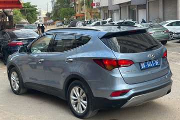HYUNDAI Santa Fe  Année : 2017