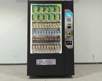 Distributeur automatique de snacks et de boissons