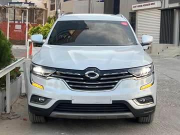 Renault QM6