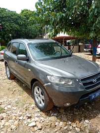Hyundai Santa Fe SUV 2010