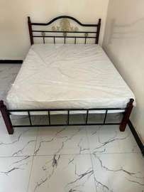 LIT 2 PLACES EN FER + MATELAS ORTHOPEDIQUE