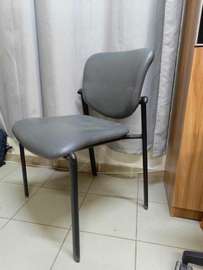 Chaise bureau ergonomique gris tissu métal robuste