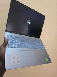 Dell Inspiron 16 5640