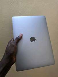 MacBook pro M1