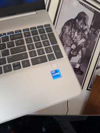 HP g9 / i7 12th gen / 512gb / 16gb ram ordinateur