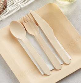 Kit de couverts jetables en bois + mouchoir