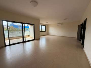APPARTEMENT A LOUER AU POINT E