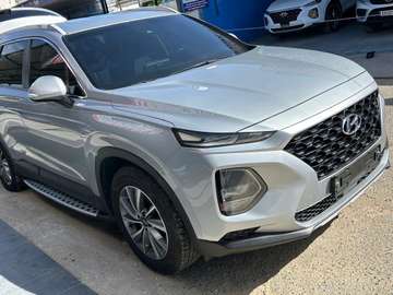 Hyundai Santa Fe essence 4WD nouveau modèle