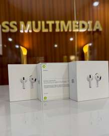 AirPods 4