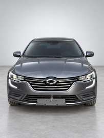 RENAULT SM6 2017