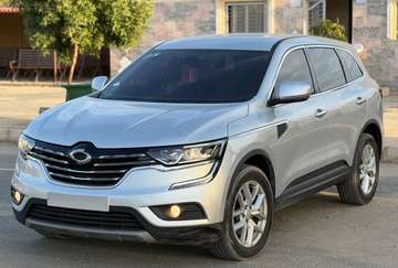 RENAULT QM6