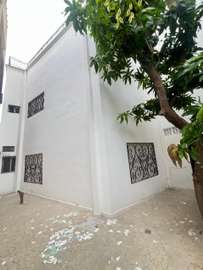 Location magnifique villa(R+1)  Ngor