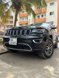 Jeep Grand Cherokee🇺🇸