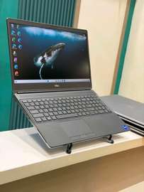 DELL PRECISION 7560