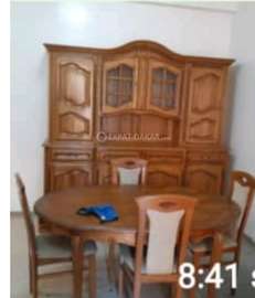 A vendre vaisselier