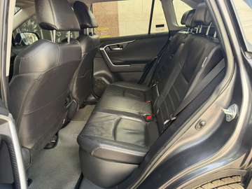 Toyota Rav4 Hybride  Automatique  Essence Année 2020
