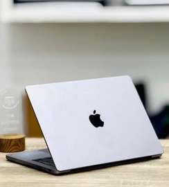 MacBook M1 Pro 14 pouces