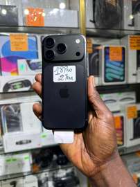 IPHON 18 PRO 2 TERA NOIR A 1200000
