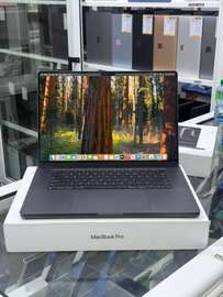 MacBook Pro 2023 M3 Pro 16 pouces