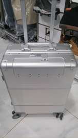 Valise en aluminium 'haut de gamme cabine