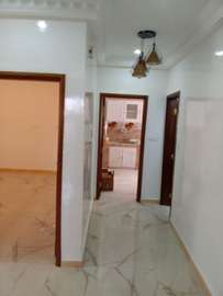 Grand appartement a louer a la sicap baobab