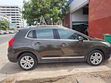 Peugeot  3008