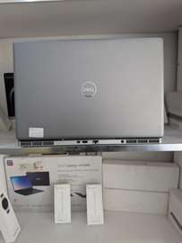 Dell precision 7760 ) i7 11e generation ) 16 ) 256 SSD