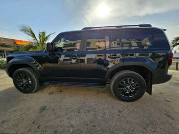 LOCATION TOYOTA LAND CRUISER 2024