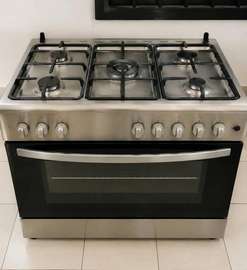 Cuisiner 5 fuex occasions a bon état