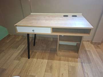 BUREAU MODERNE