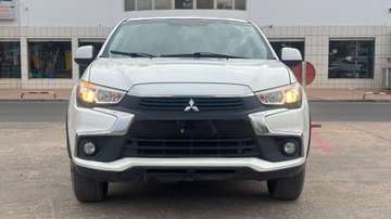 Mitsubishi rvr 2017