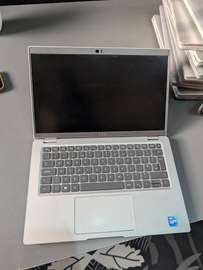 Dell 5420 / i5 11th gen / SSD 256gb /16gb ral
