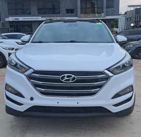 Hyundai Tucson 2018 ultimate super clean