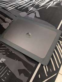 HP workstation xeon / 4gb NVIDIA / SSD 512gb
