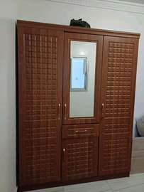 Armoire
