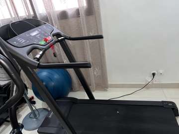 DOMYOS T520B, un tapis de course de Decathlon