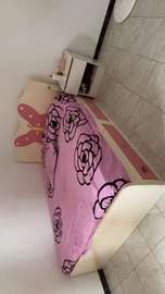 Lit et armoire enfant blanc rose  avec tiroirs intégrés