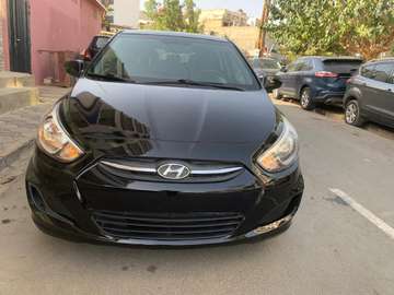Hyundai  🔘 Modèle : ACCENT  🔘 Année :  2017