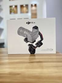 DJI RS4