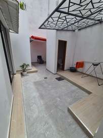 Maison F4 meublée - NGOR