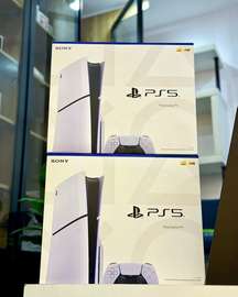 PS5 Slim Avec lecteur disques 1tera tout neuf