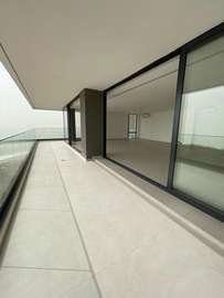 Corniche plateau appartement