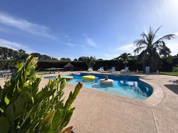 Belle Villa avec piscine a Saly