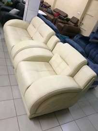 Salon.7.place.