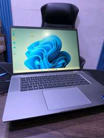 Dell latitude 7640
